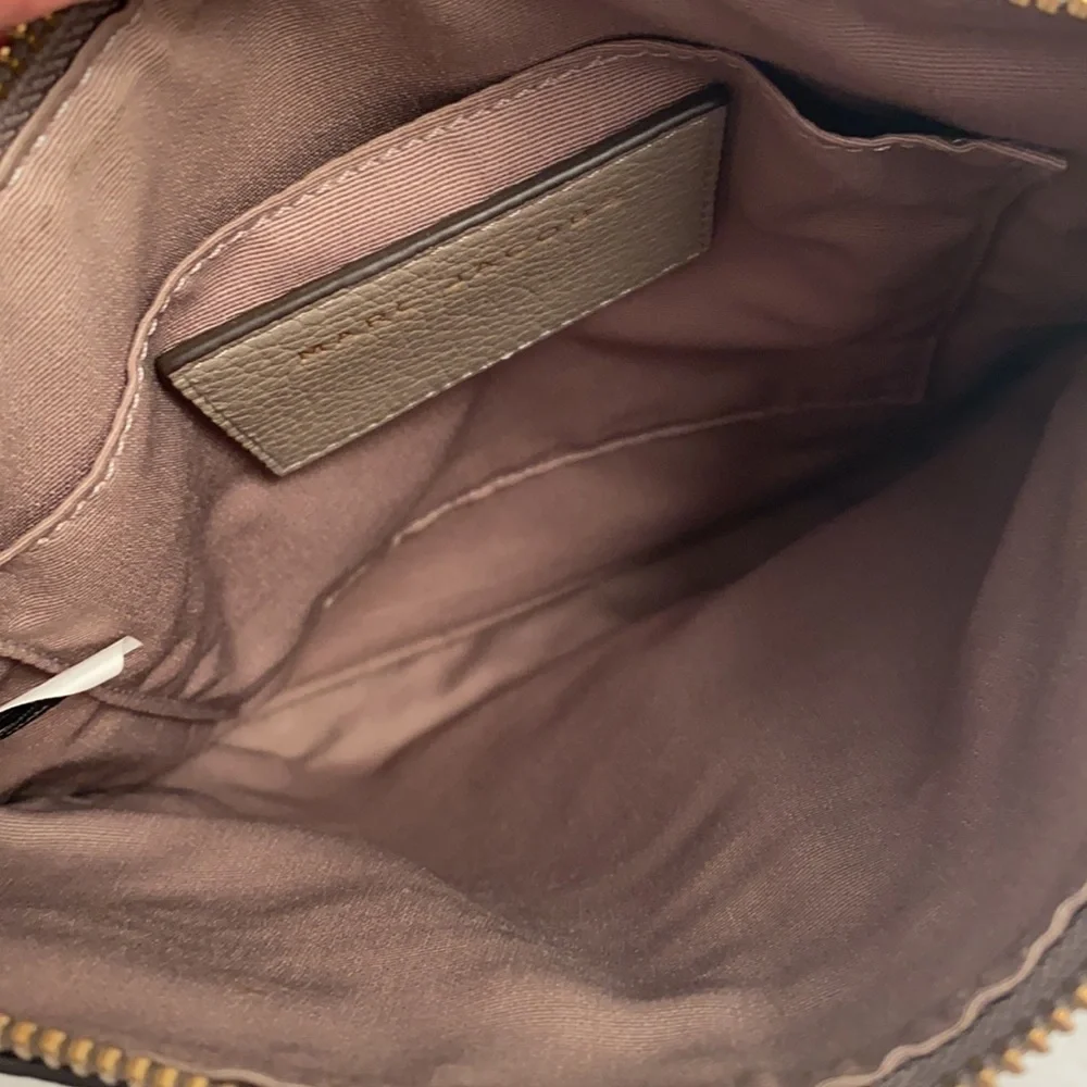Marc Jacobs Recruit leather crossbody bag in Beige